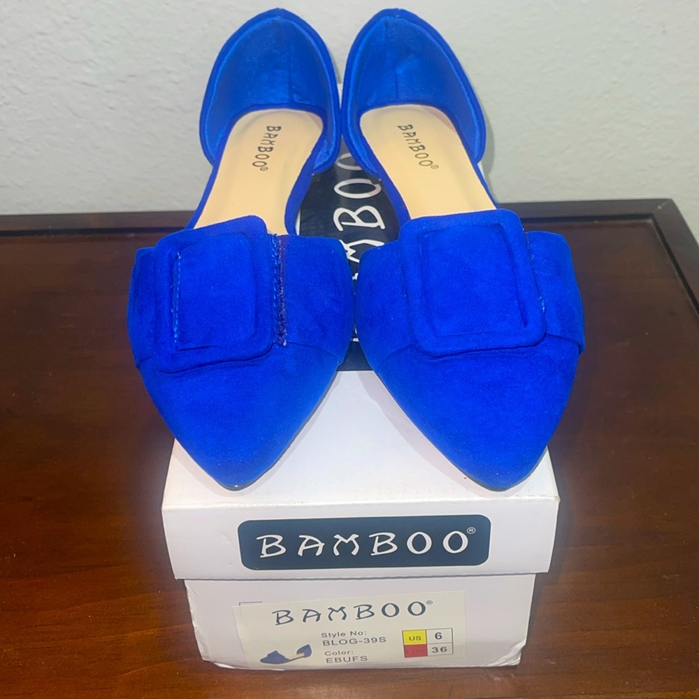 New! ✨ Gorgeous Royal Blue Faux Suede Flats 🥿- Size 6, 7.5 and 8